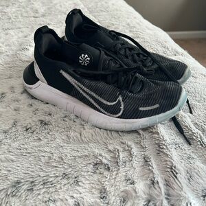 Nike Black and White Sneakers